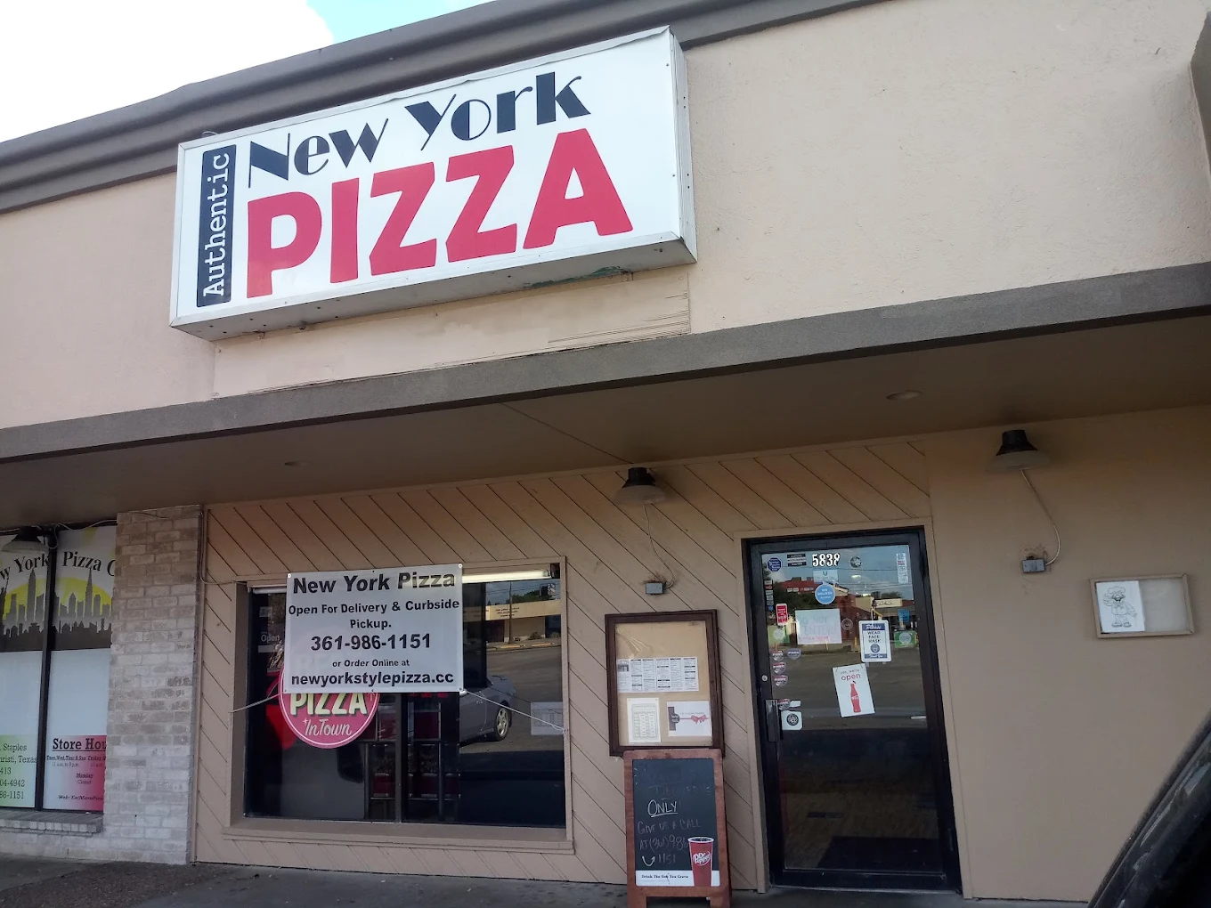 Authentic New York Pizza